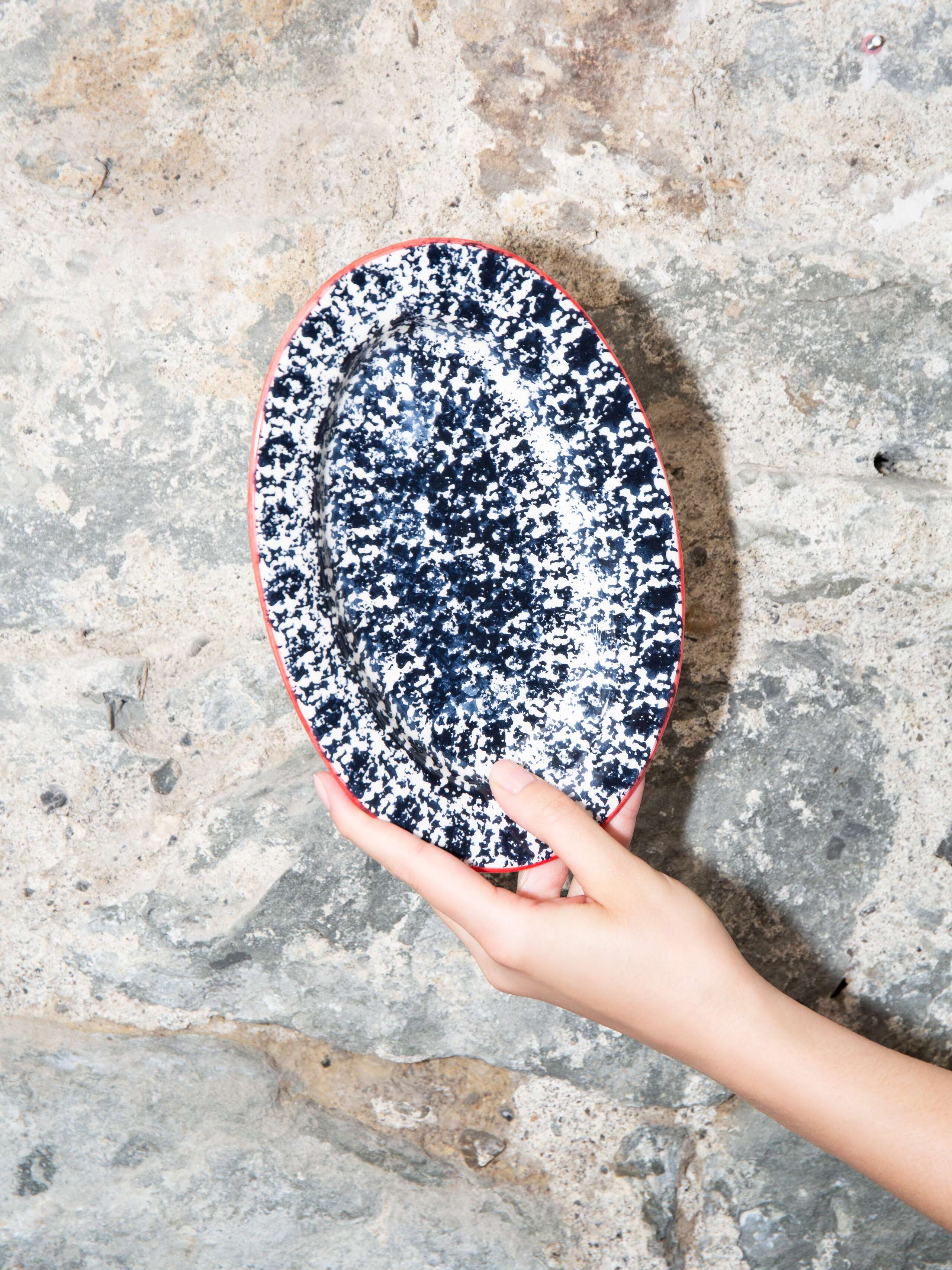Oval plate S