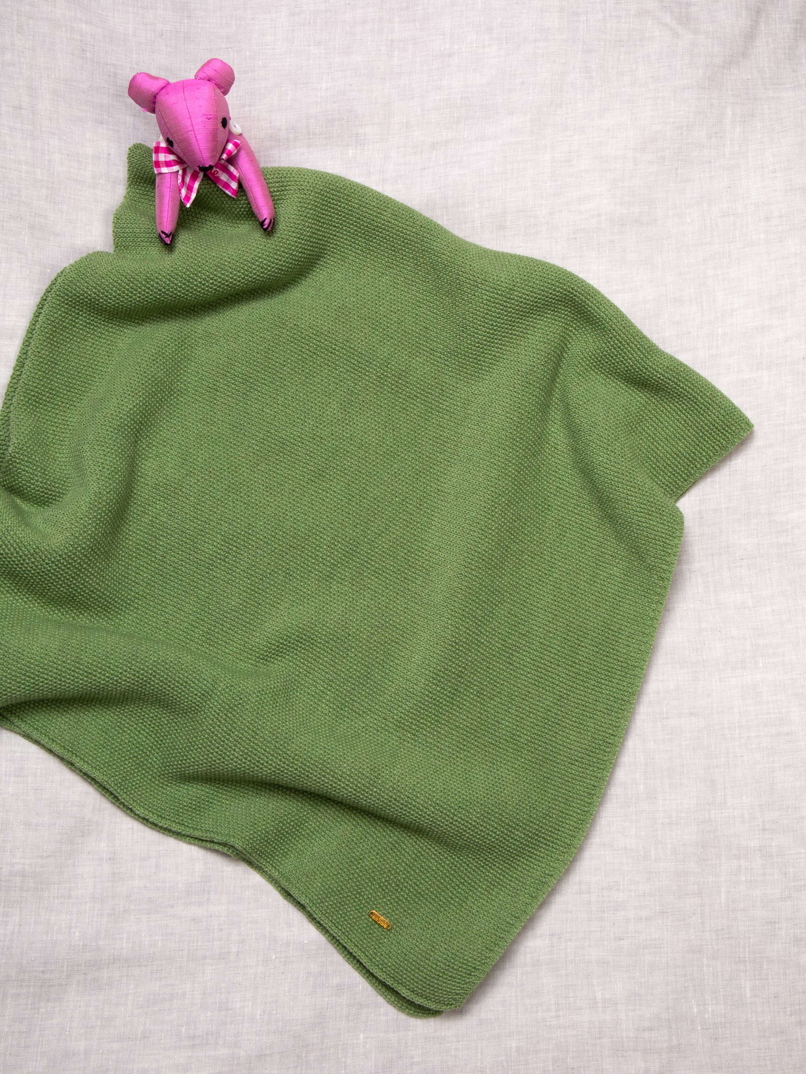 Knitted baby blanket