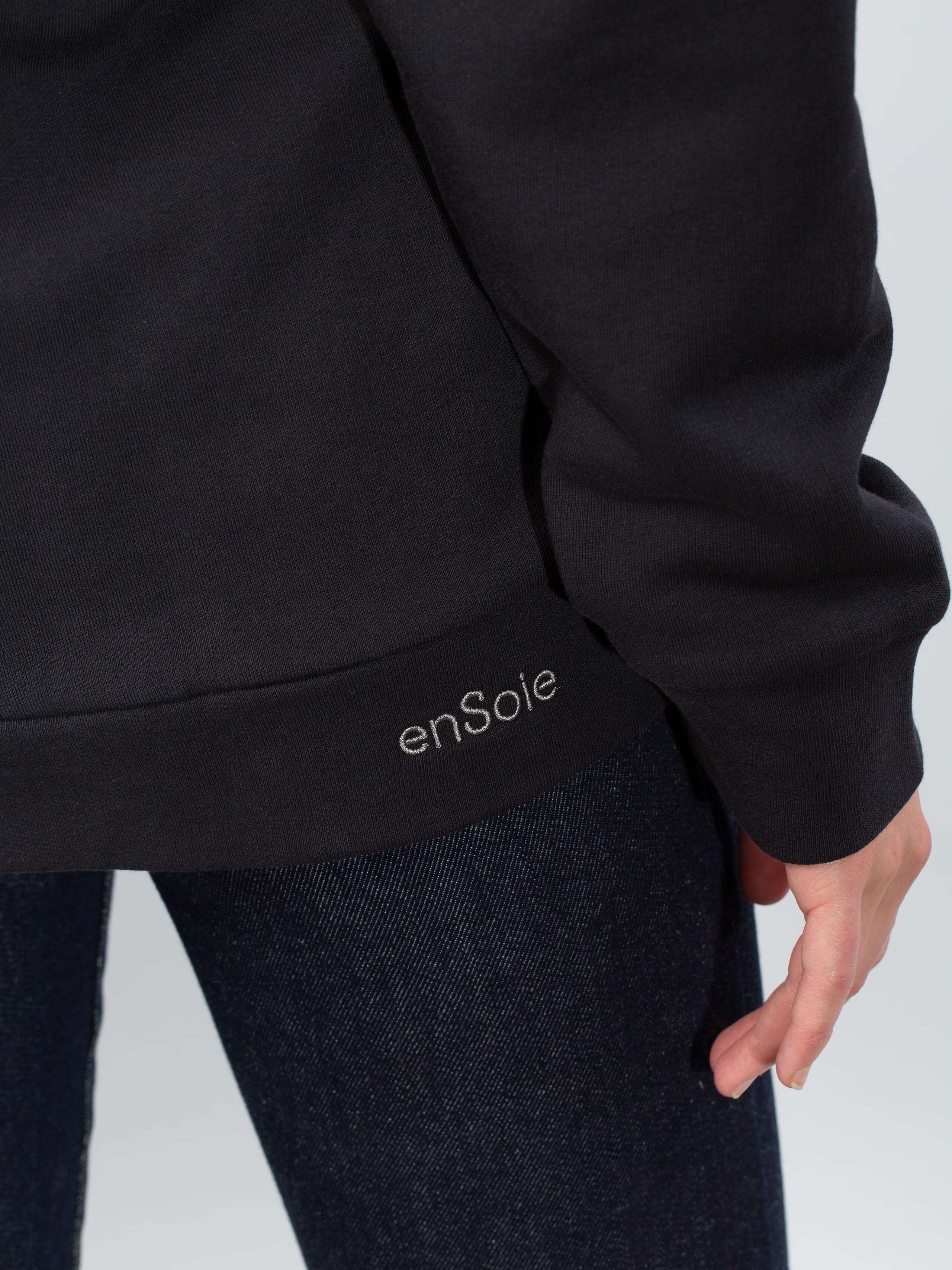 Charlie tracksuit