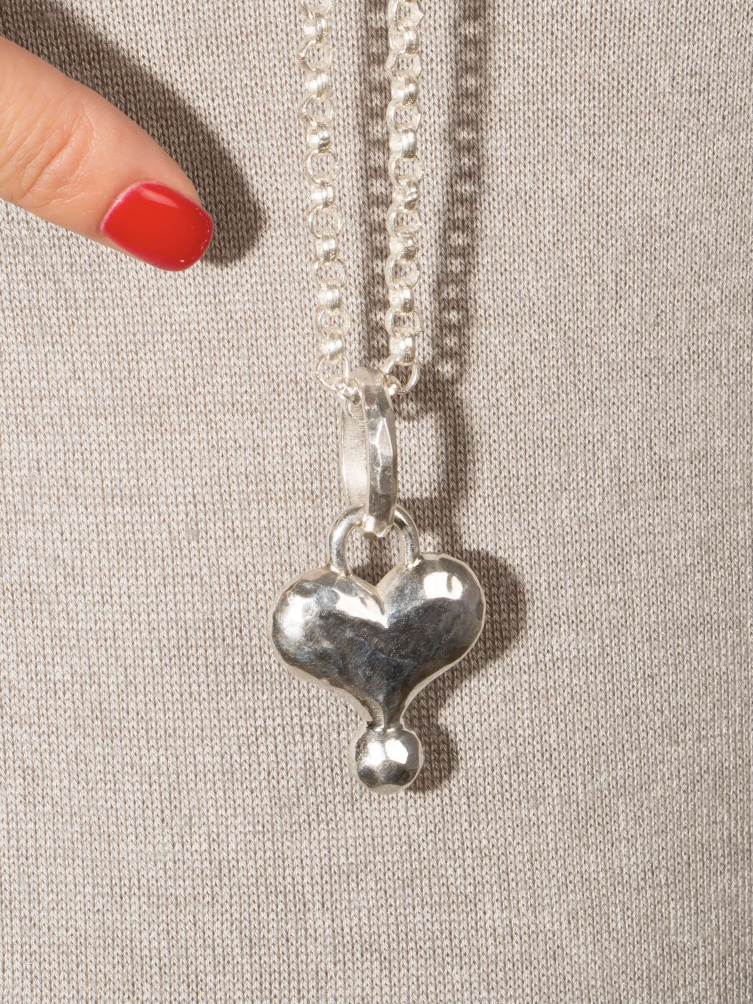 Heart pendant hammered