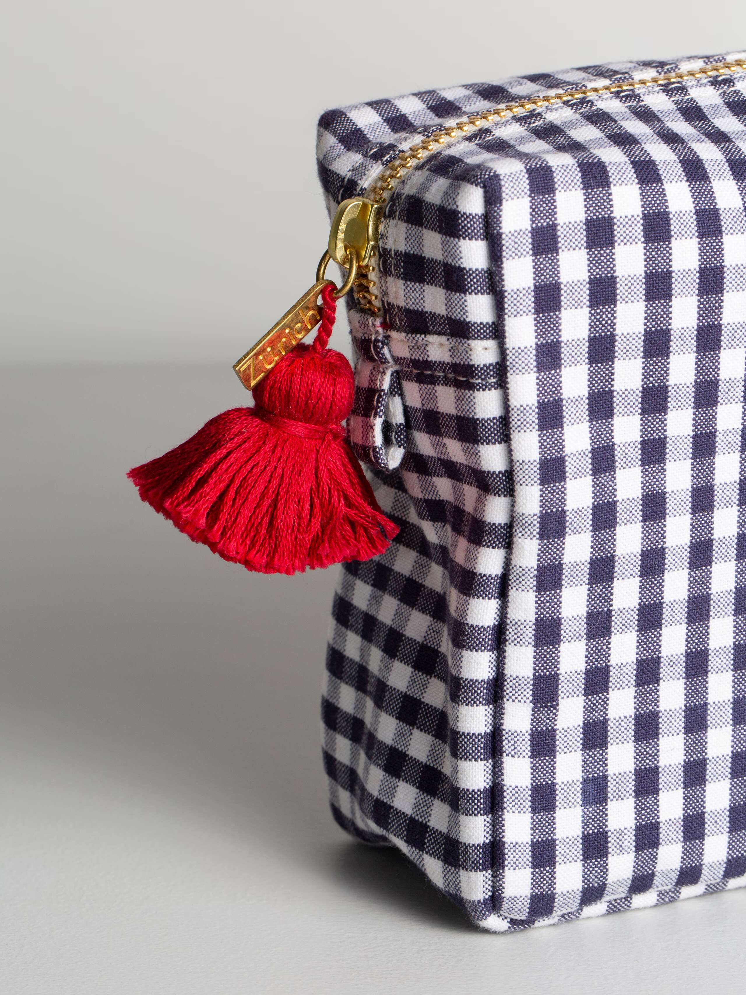 Tilda toiletry case