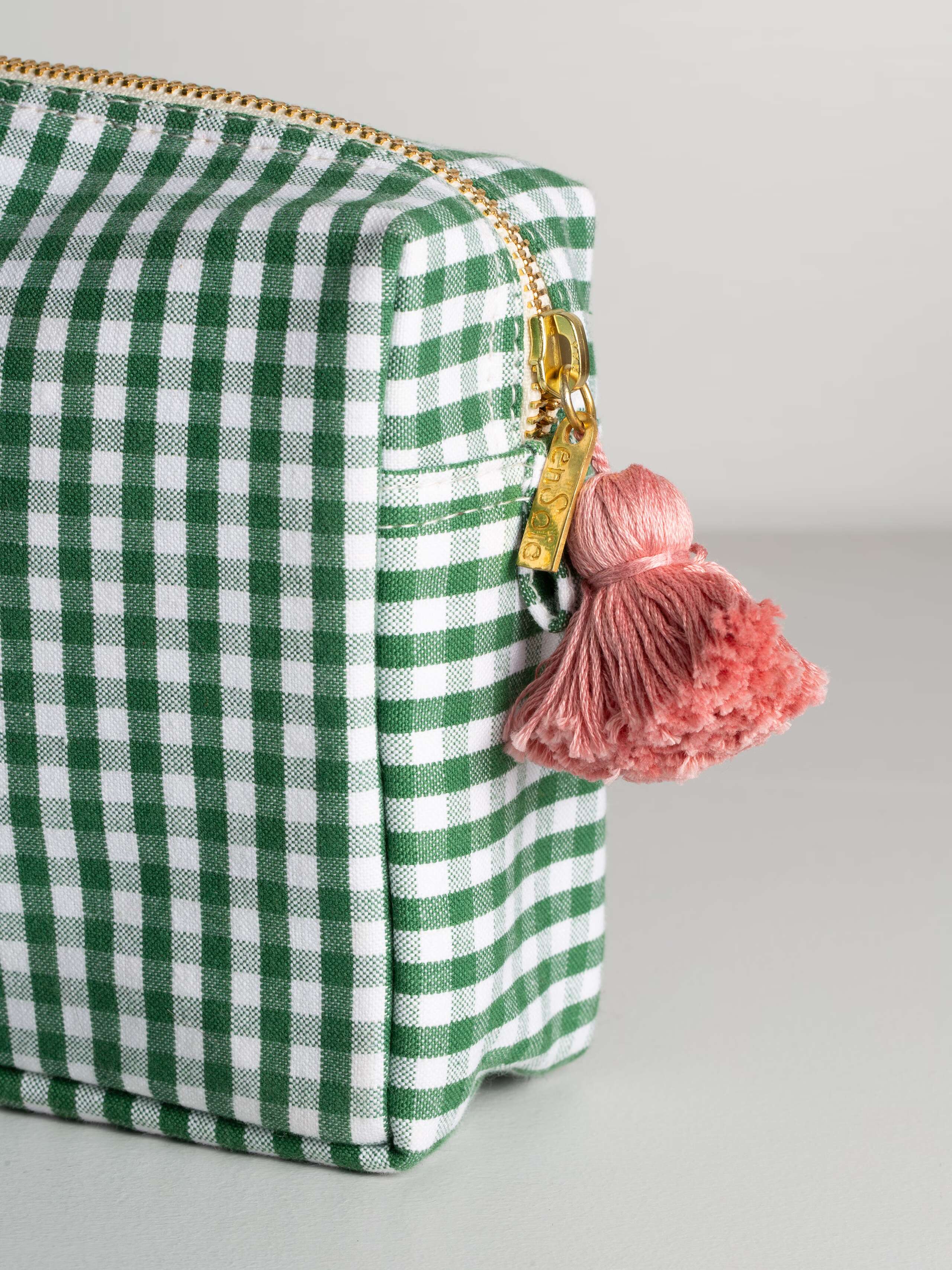Tilda toiletry case