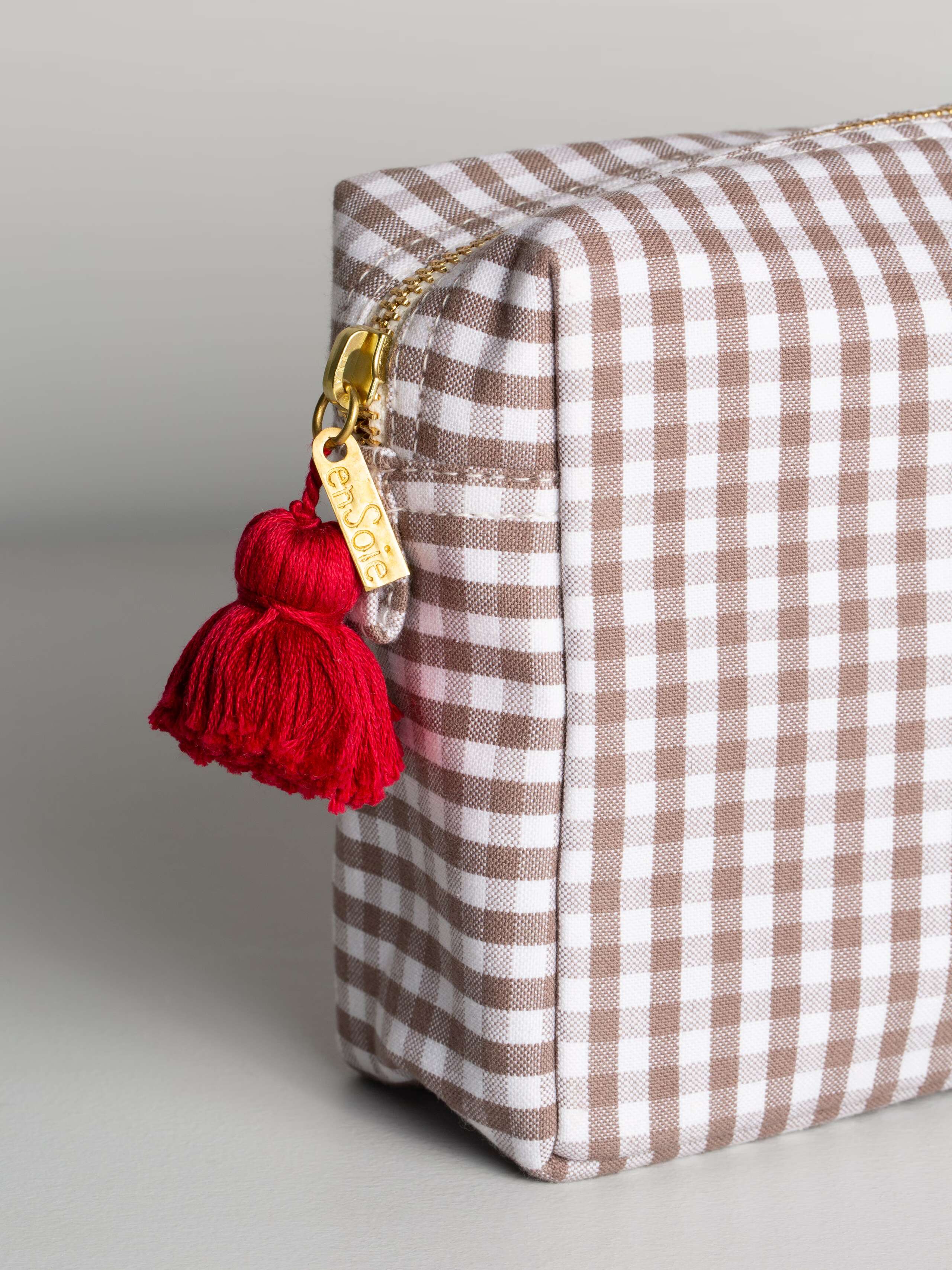 Tilda toiletry case