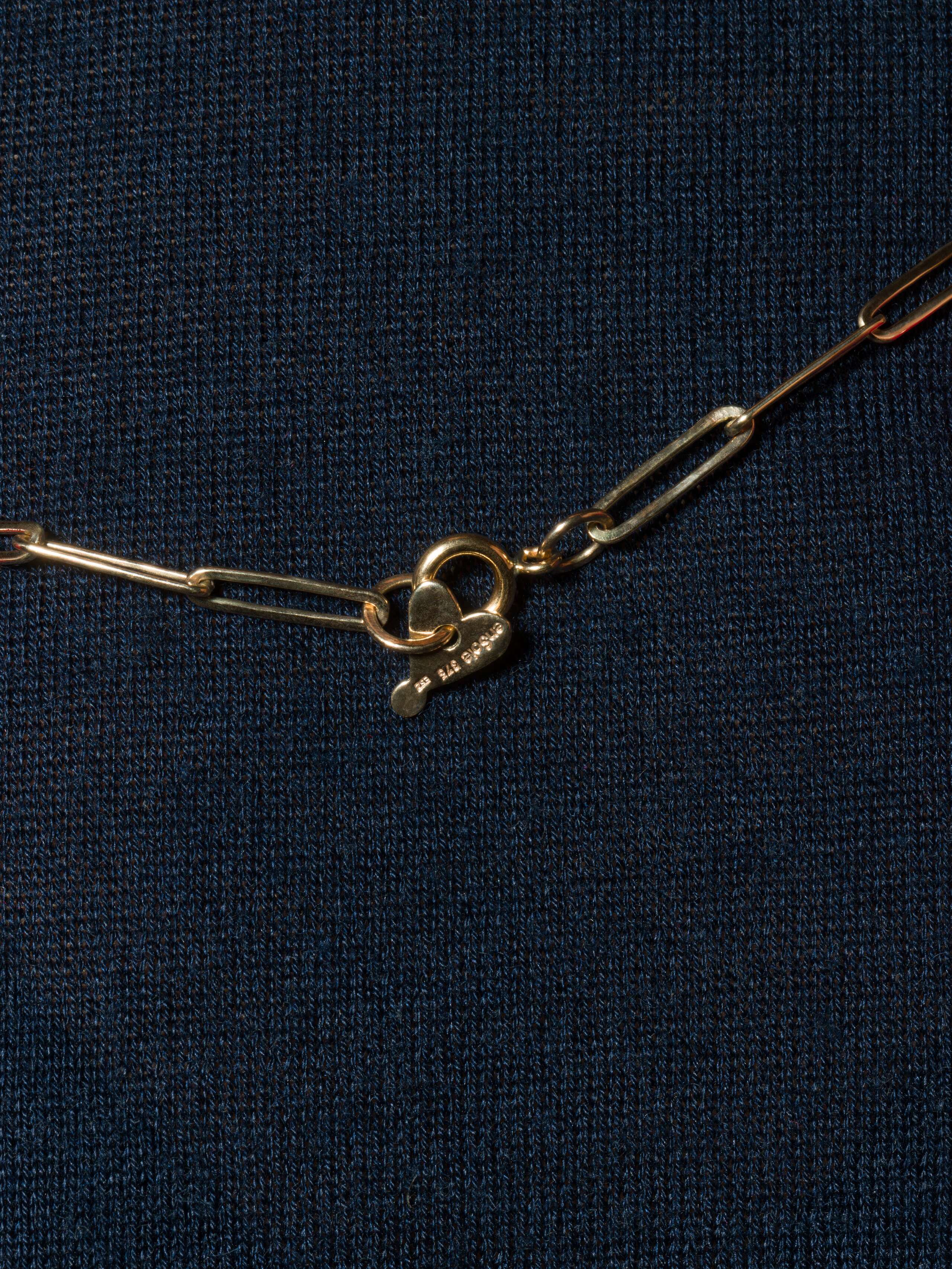 Alicia bracelet 9 karat gold detail