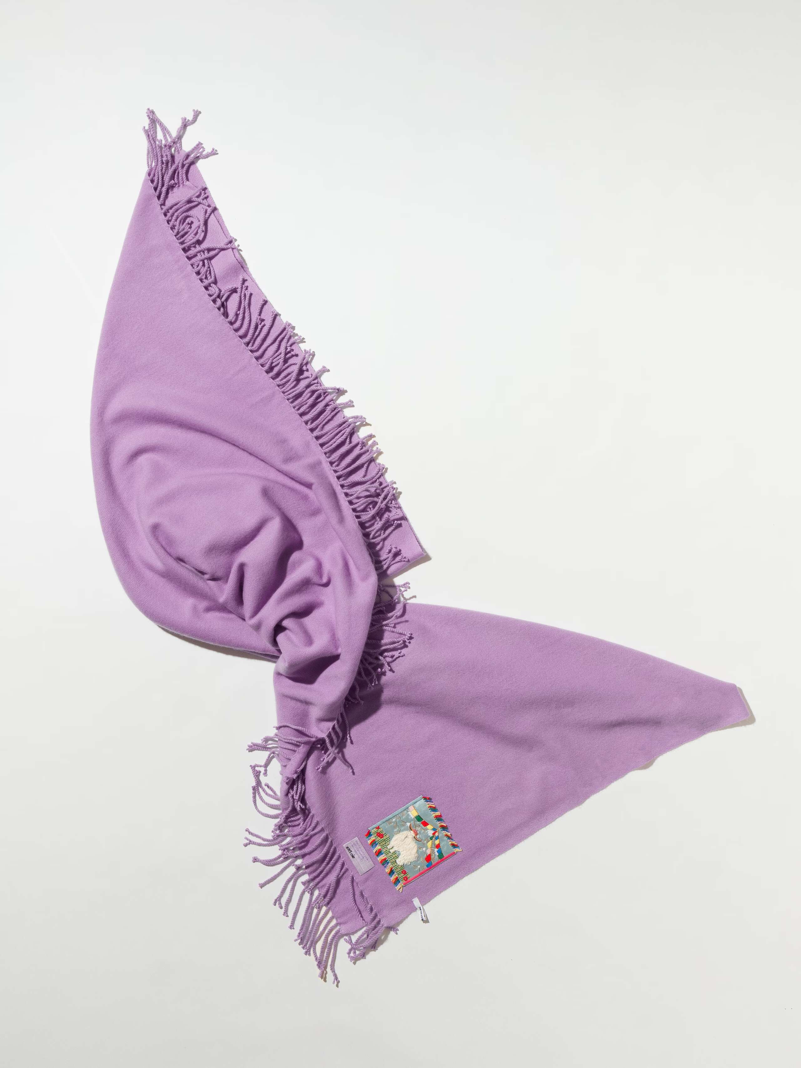 Picture of a warm light purple cashmere stole