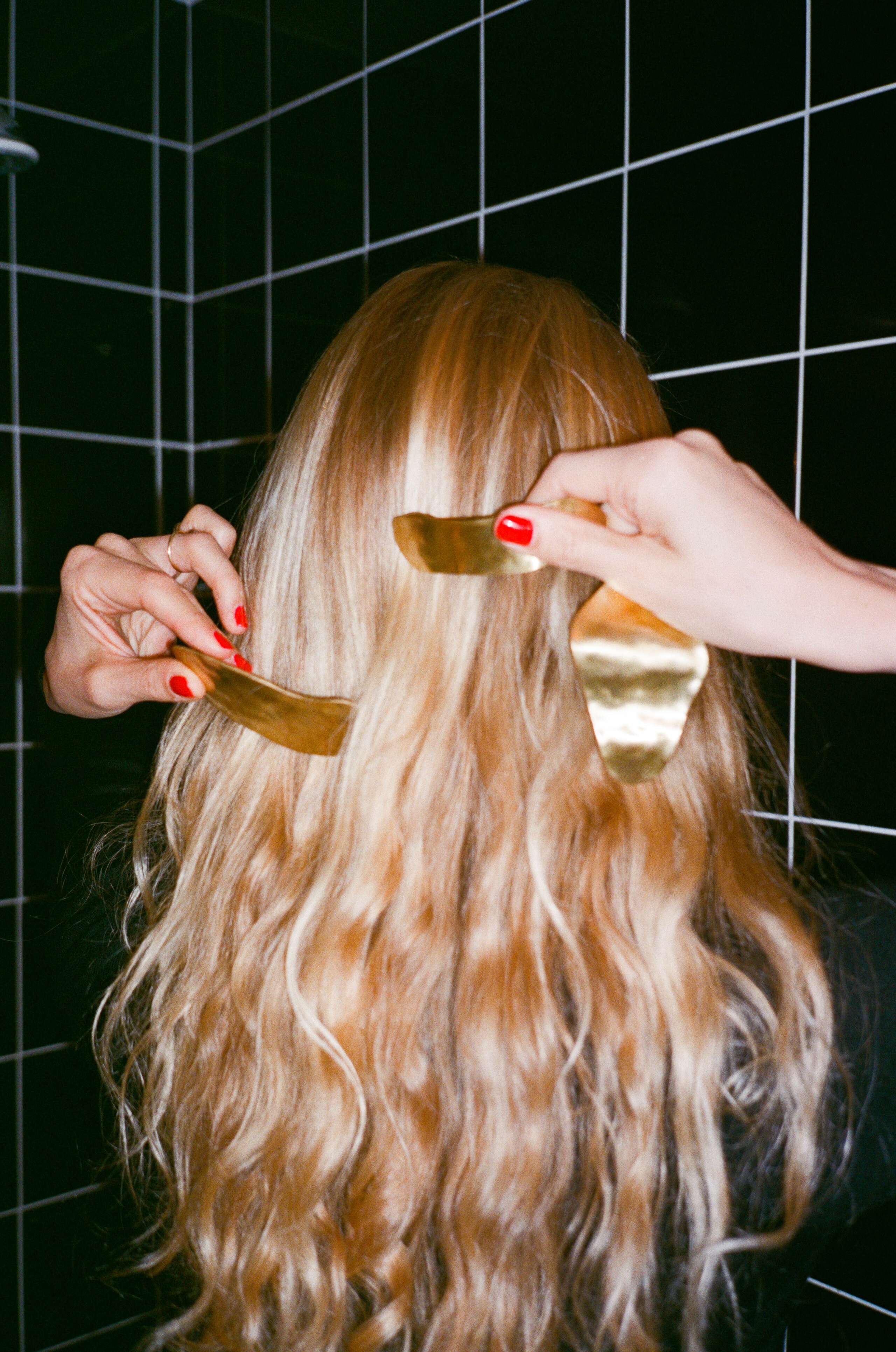 Anna Meier, enSoie, hair clip
