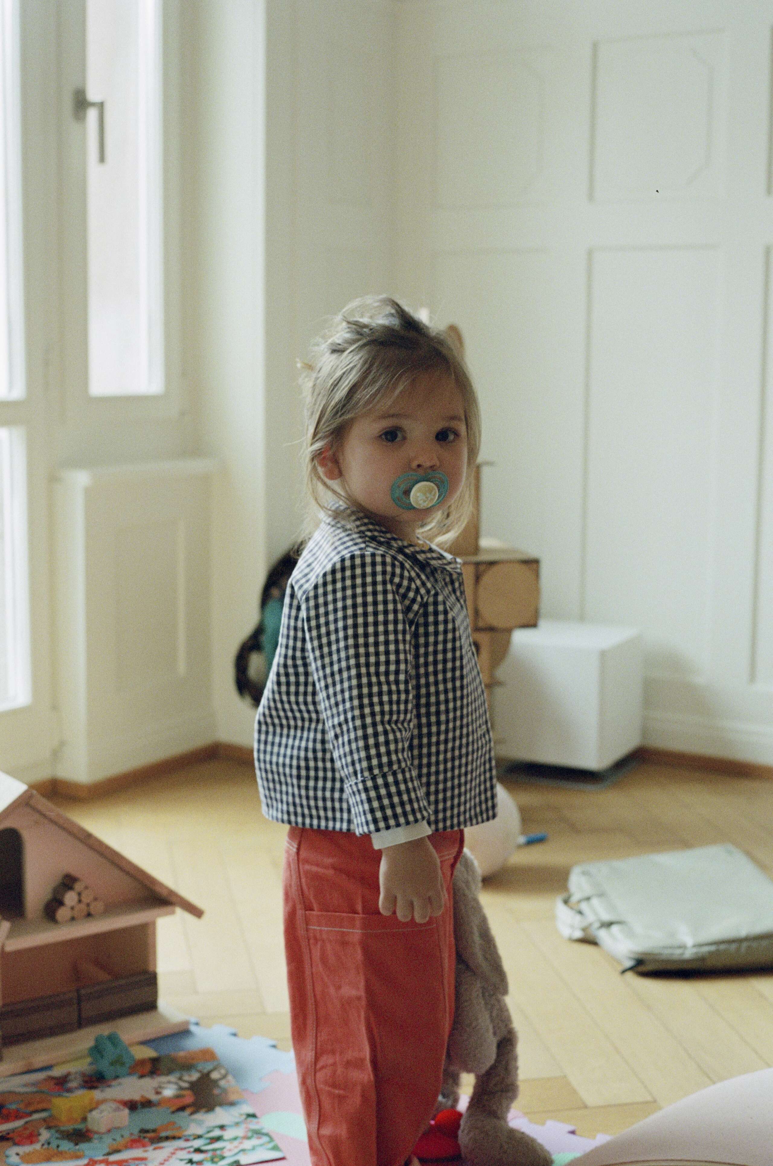 Georgina Casparis for enSoie