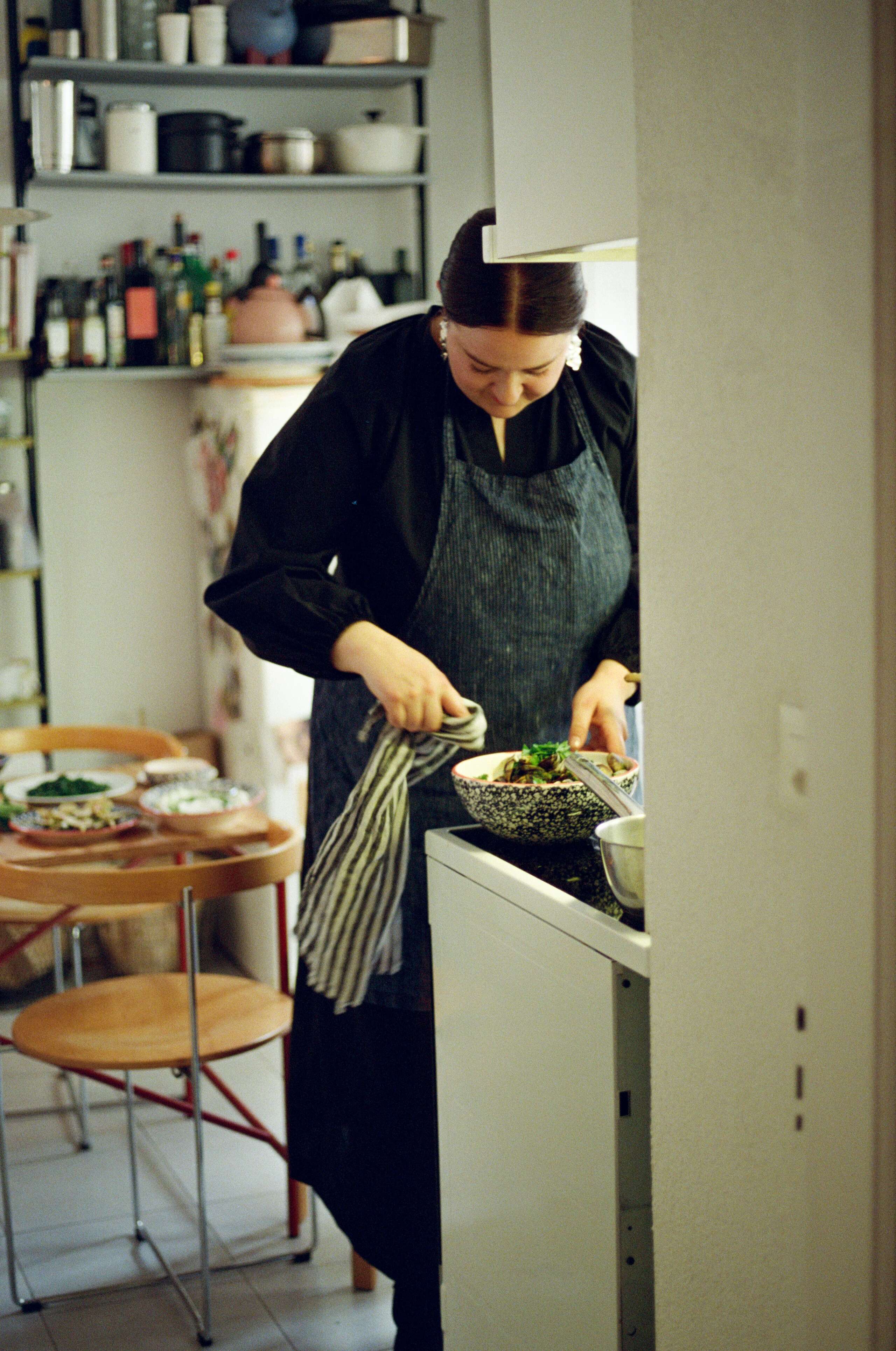 Eva Buehler, enSoie